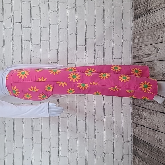 Free People Youthquake Printed Crop Flare Jeans in Lipstick Combo Pink -NWT - Picture 4 of 17